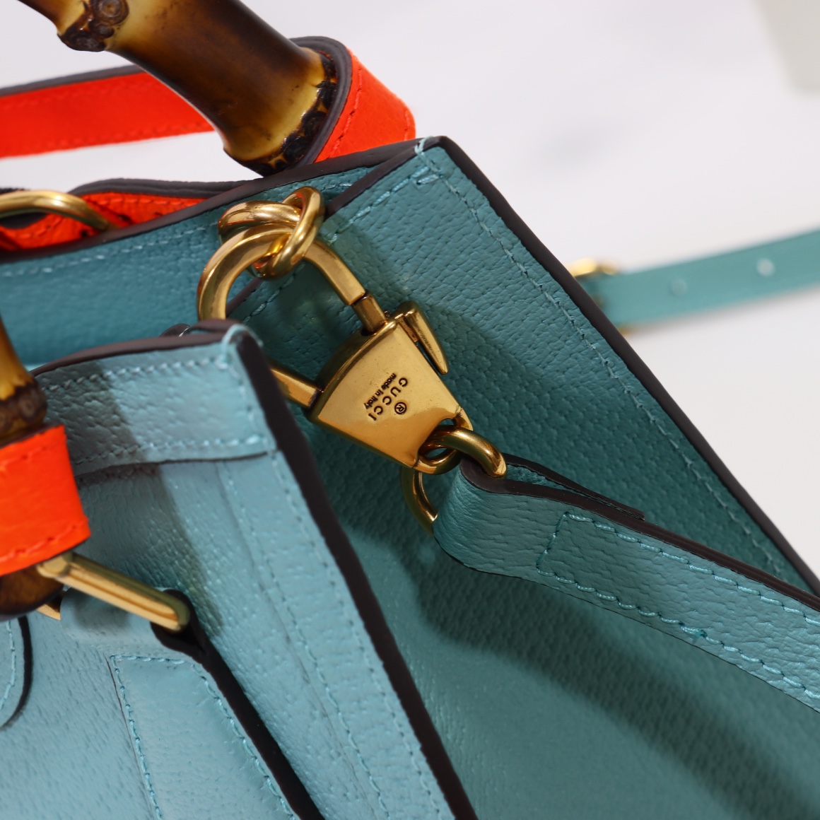 Gvc*1 diana mini tote bag light blue 702732 - 20 x 16 x 10cm