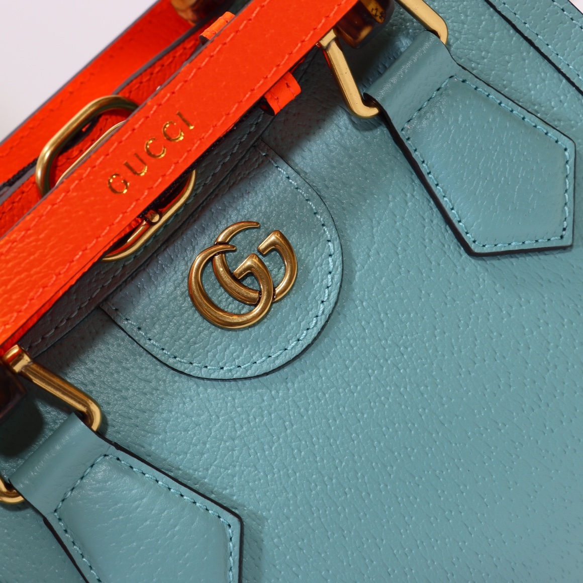 Gvc*1 diana mini tote bag light blue 702732 - 20 x 16 x 10cm