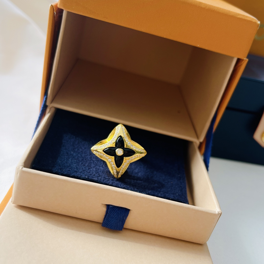LV ring 18550