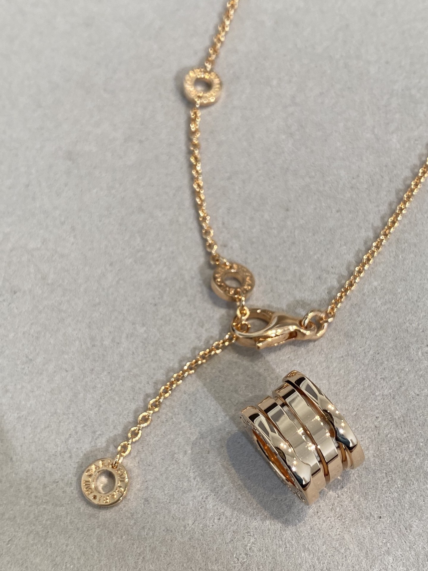 Bv1g*ai b.zero necklace
