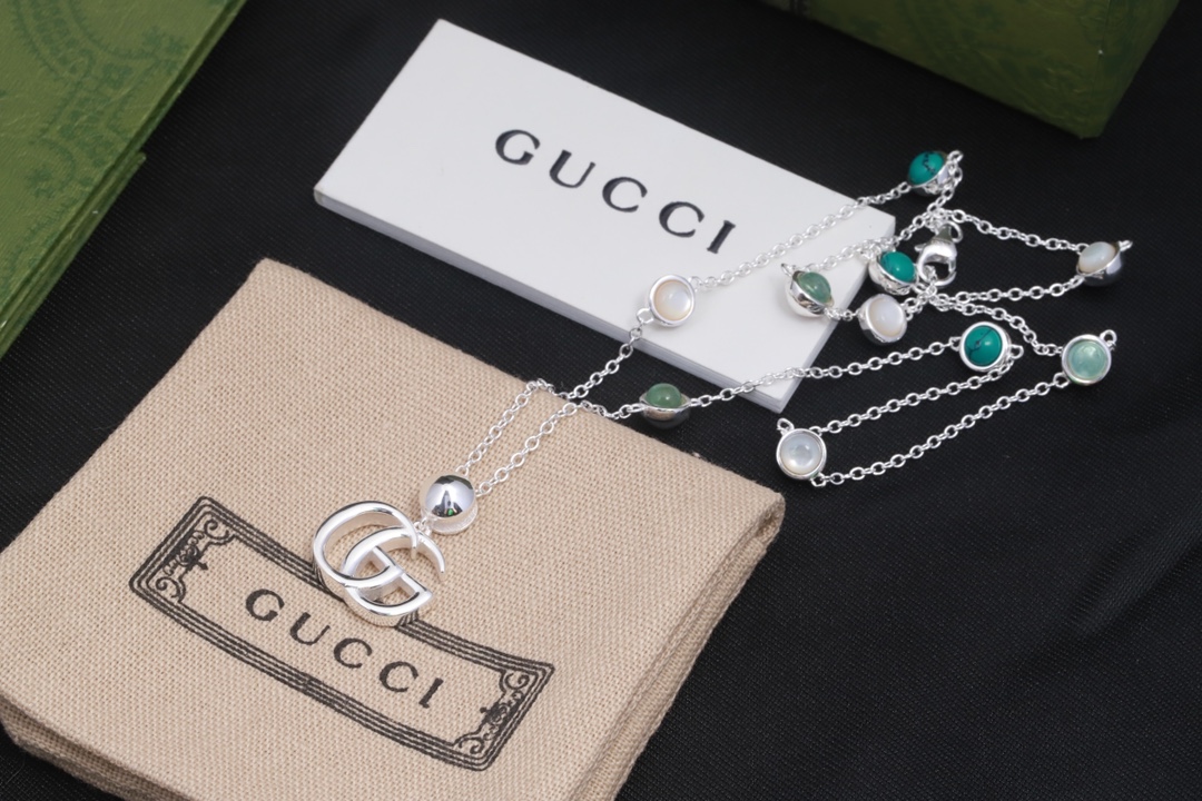 Gvc*1 necklace 001