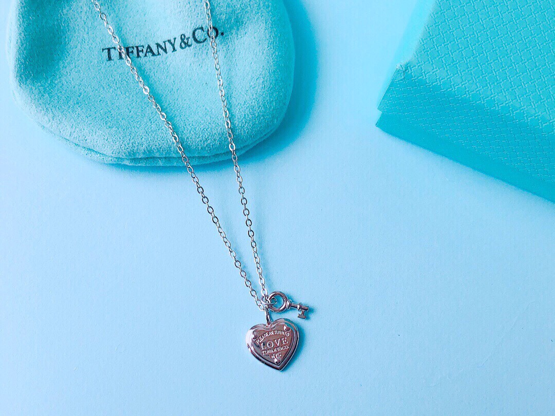 T*f*ny 001 necklace silver