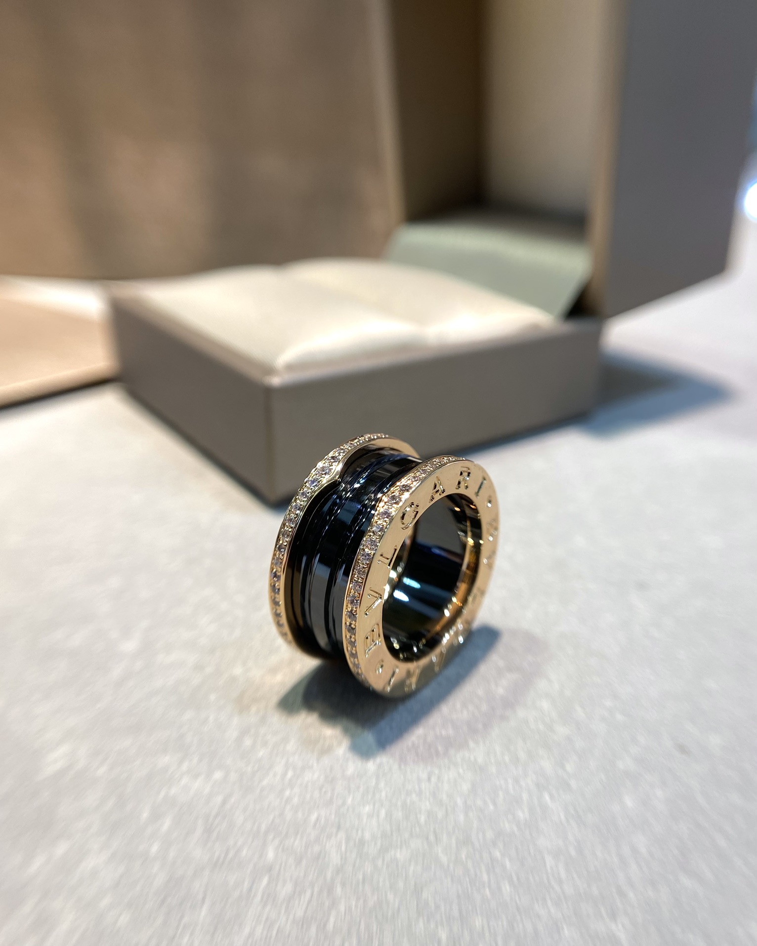 Bv1g*ai black ring 001
