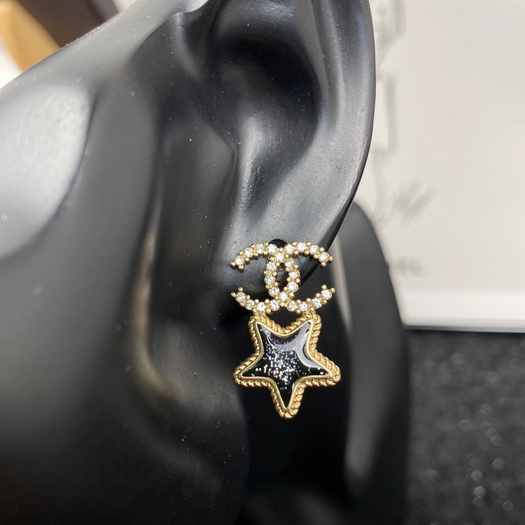 Ch**el earrings 00300