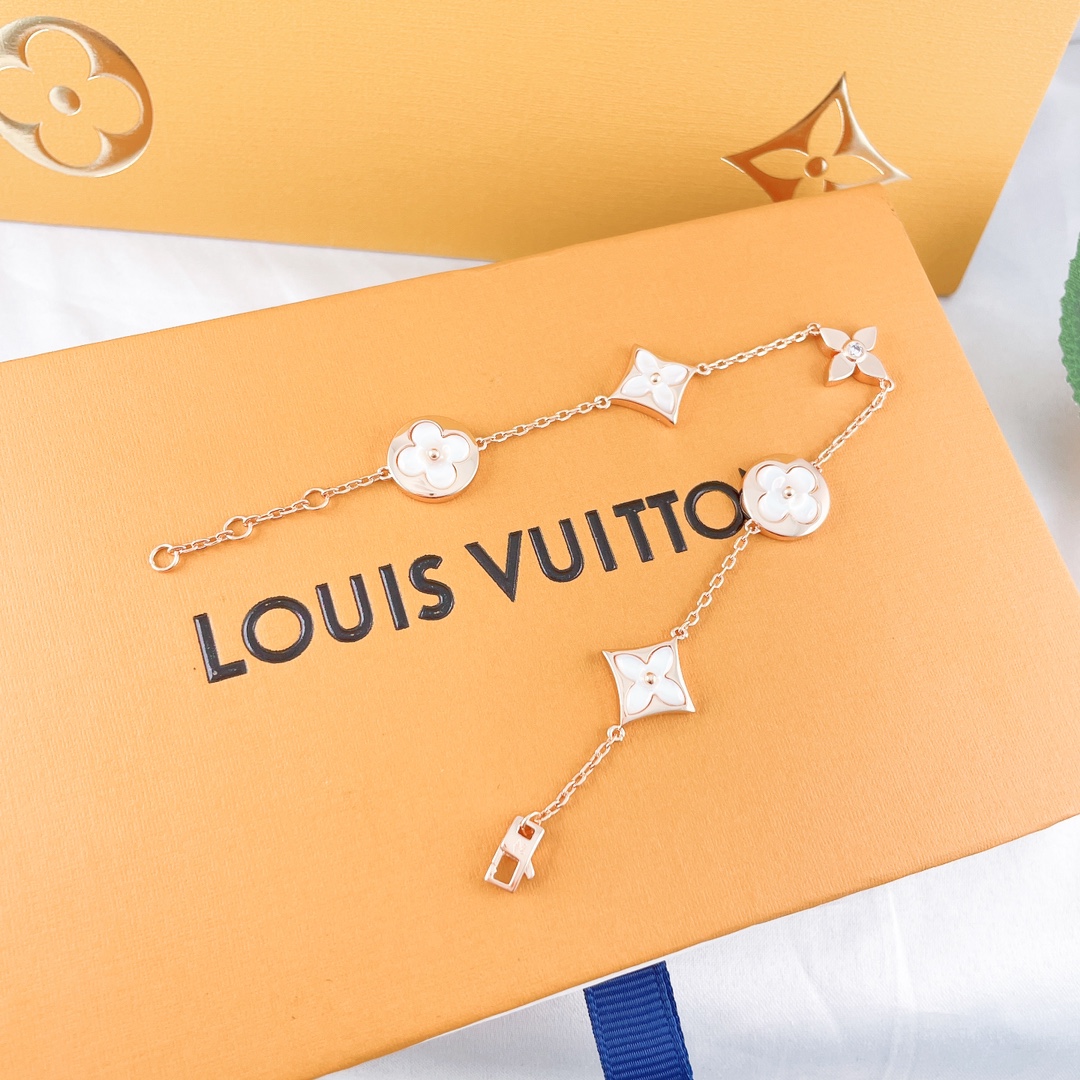 LV bracelet 002