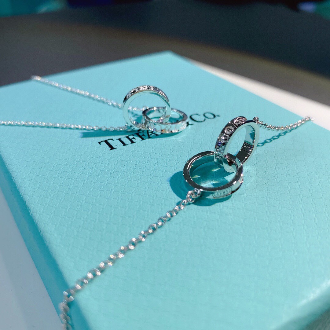 T*f*ny and co1837 necklace01
