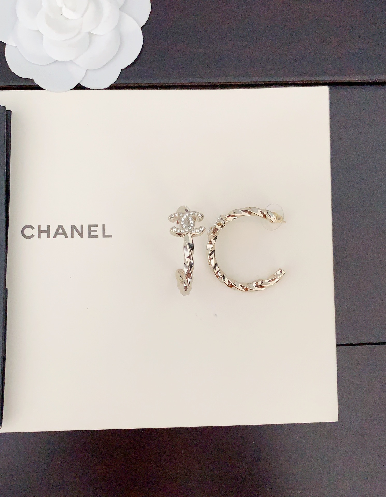 Ch**el zp 002 earrings