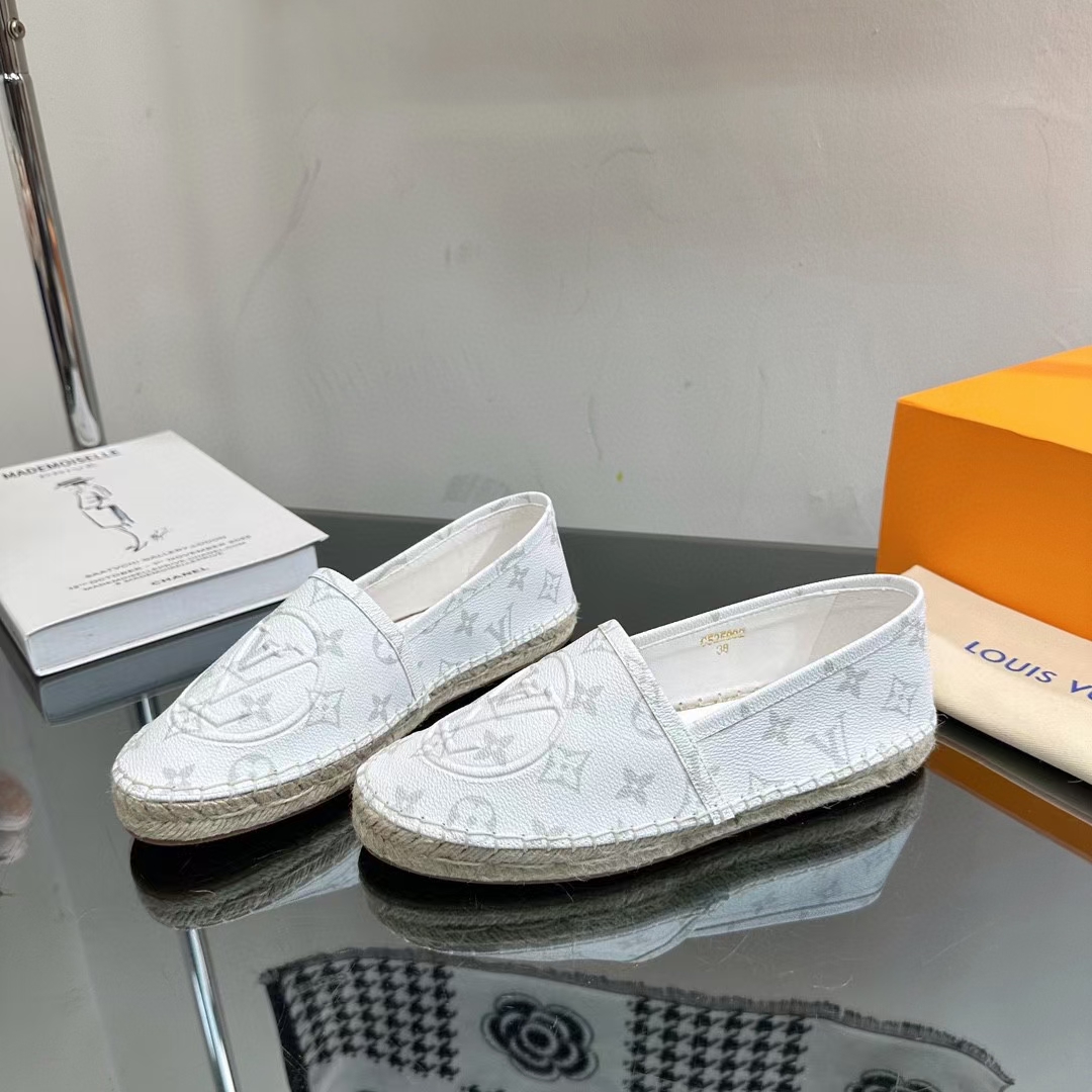 LV flat white shoes 35-42