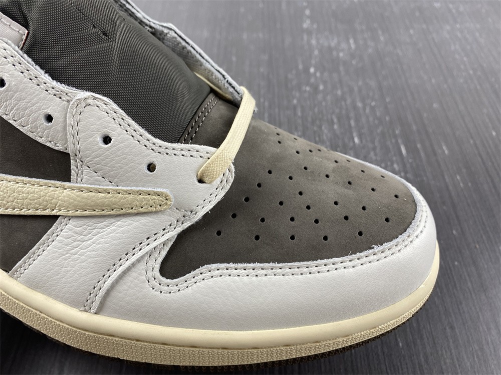 Travis Scott x Air Jordan DM7866-162