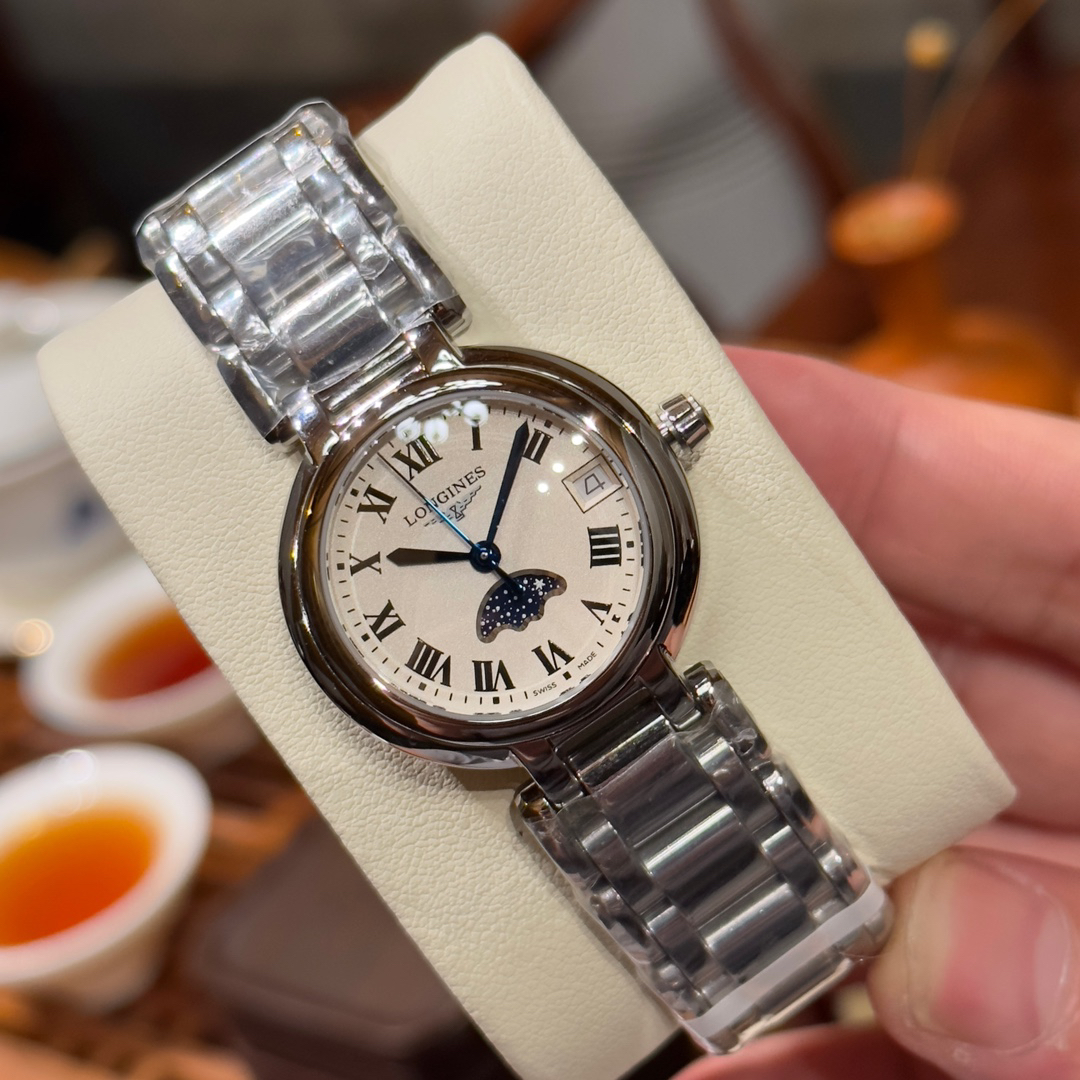 Longines Heart Moon series L8.115.4.71.6 Moon Phase Watch Blue Tempered Hands 30.5mm