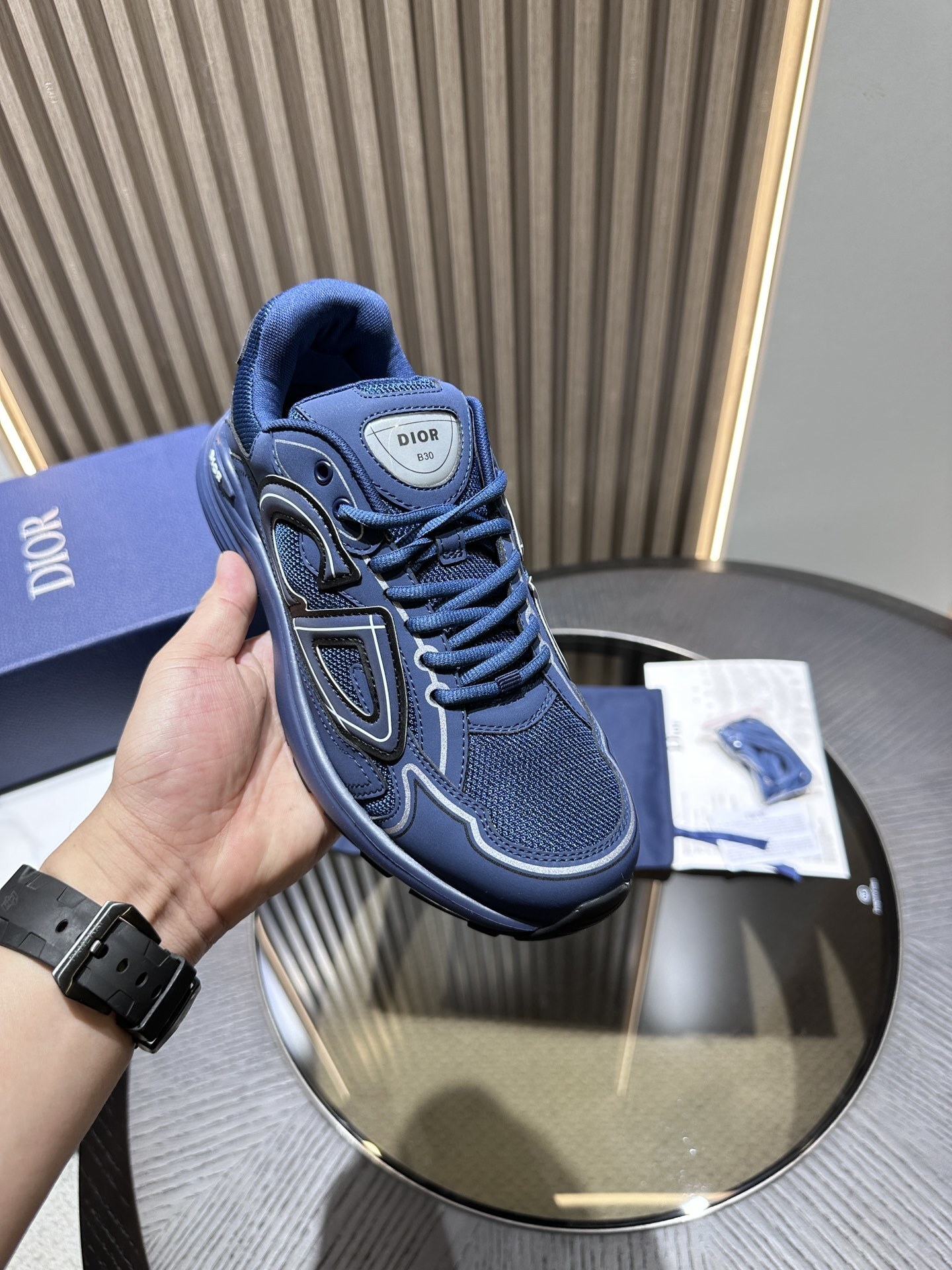 D10r shoes 002