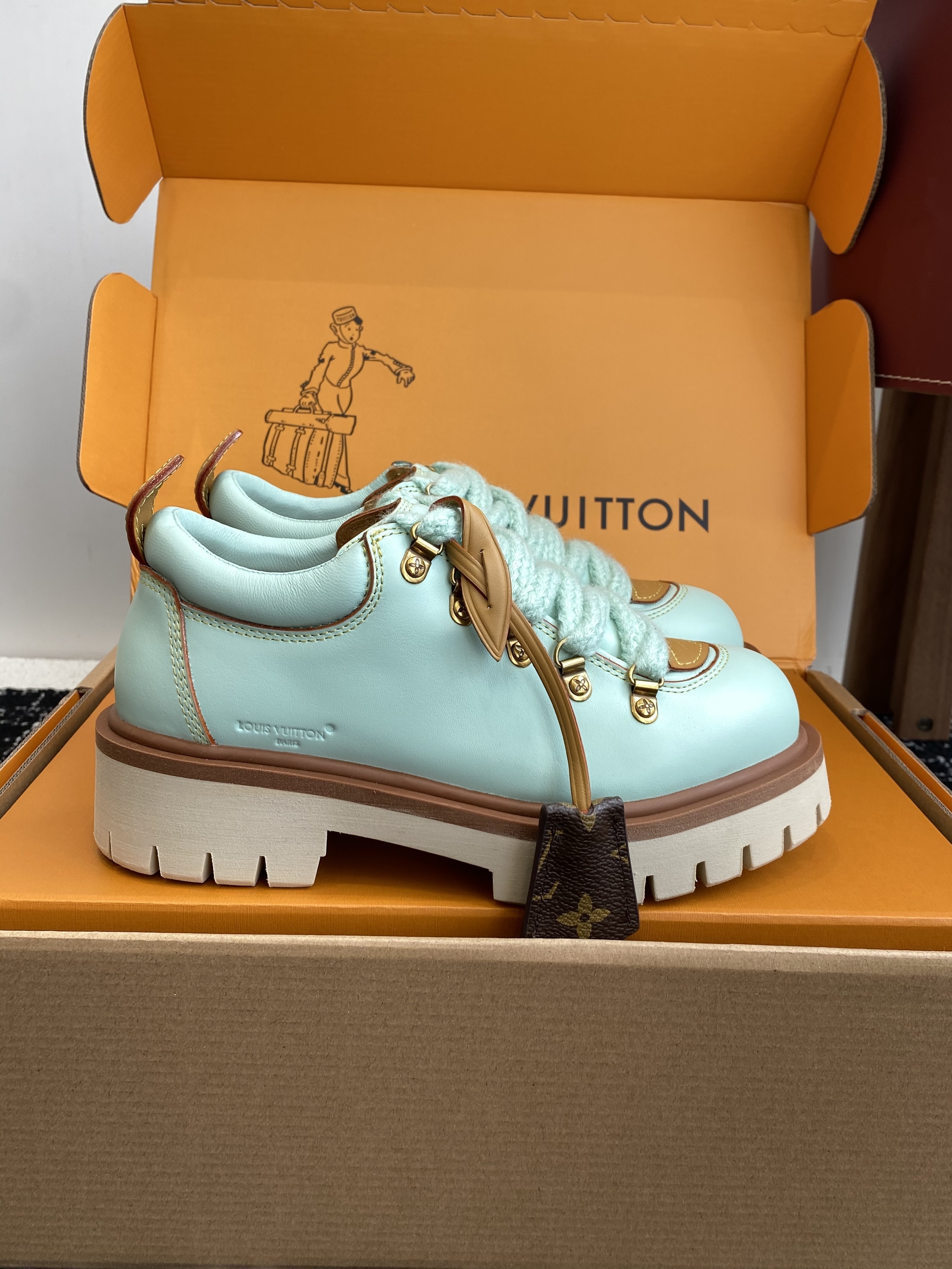 LV Remix derby 01