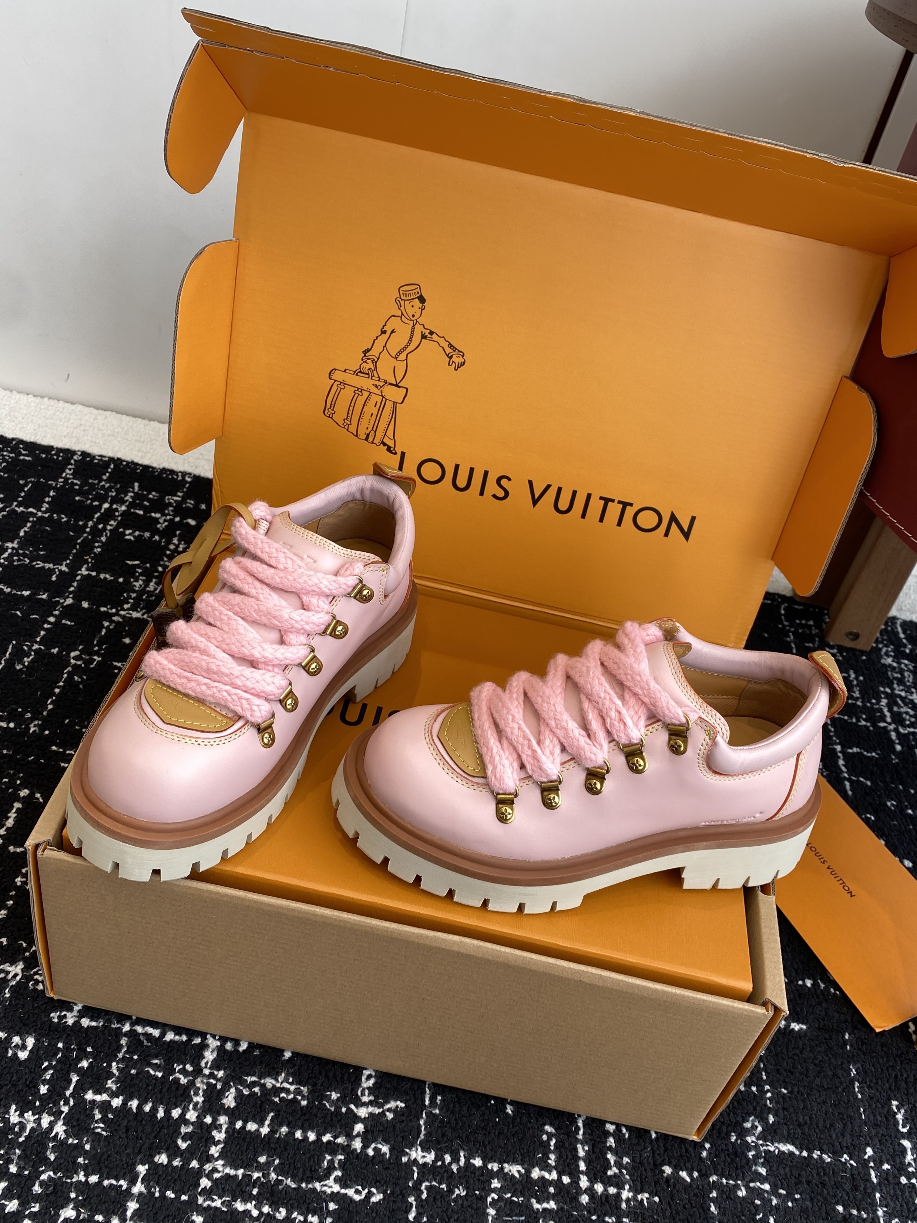 LV Remix derby 02