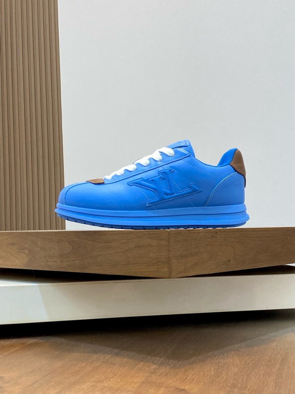 LV Sneaker 15